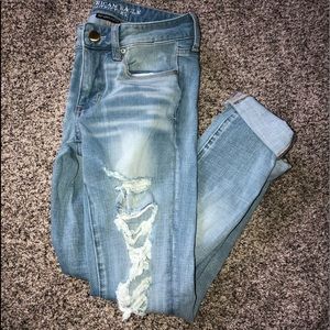 Distressed lightweight AE jeans